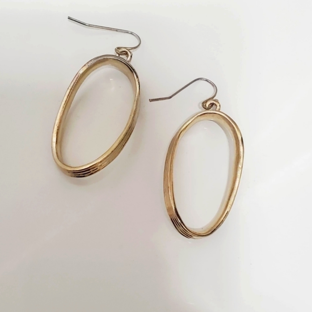 Gold Tone Triple Hoops Earrings.Curvy Charmer Earrings Accessories 🌴